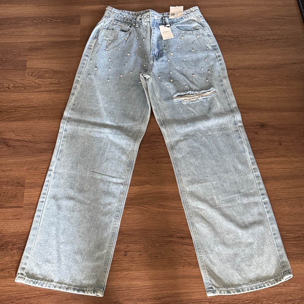 NWT Forever 21 Women’s Rhinestone Light Blue Jeans - Picture 4 of 6